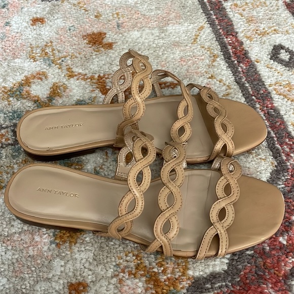 Ann Taylor braided slides - Picture 2 of 2